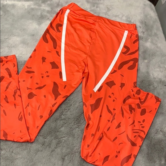 Leggings and top set - Picture 4 of 5